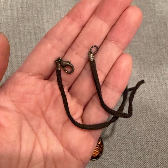 VINTAGE Tiger Eye Pendant - Picture 3 of 6